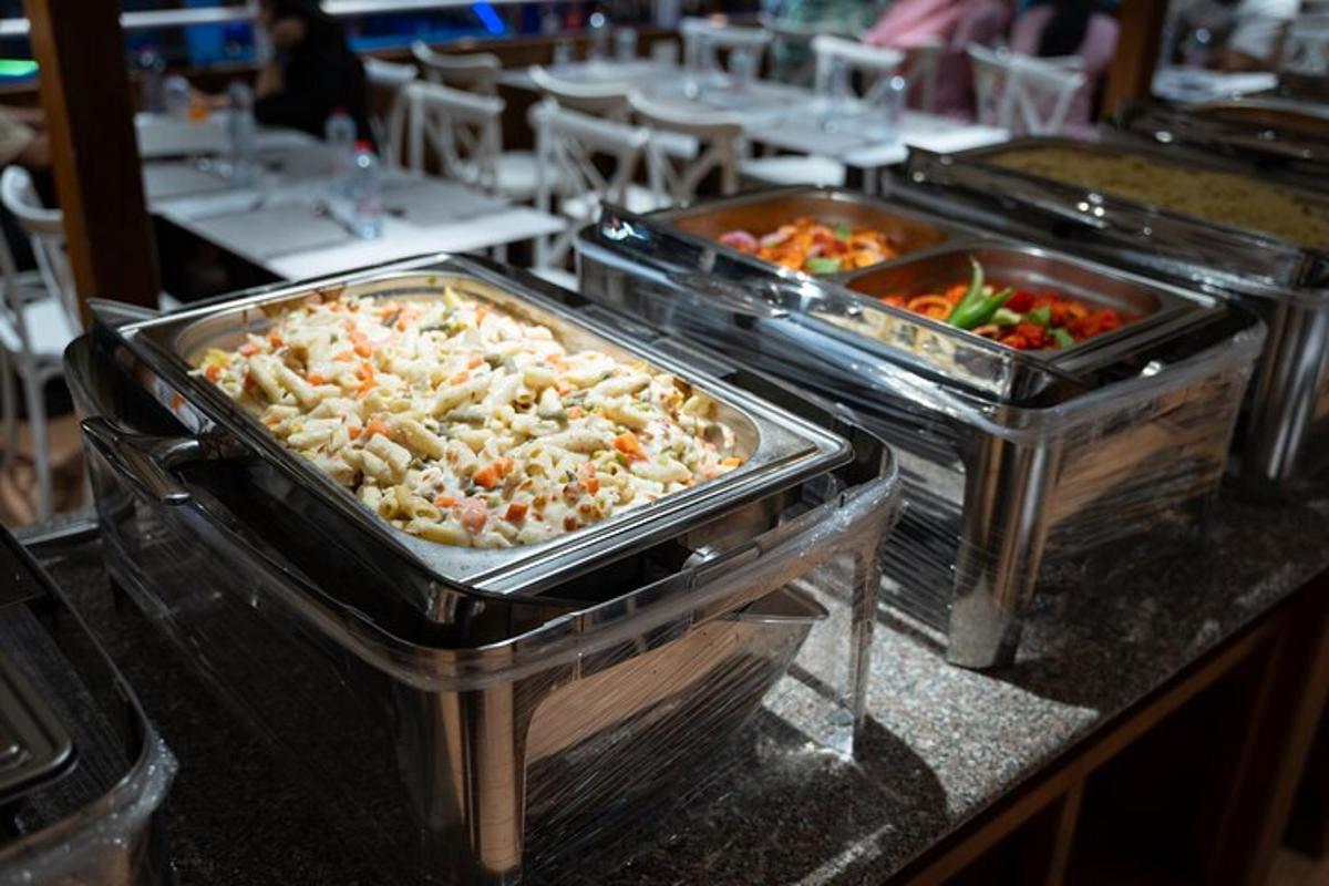 dinner cruise dubai marina luxury buffet setup