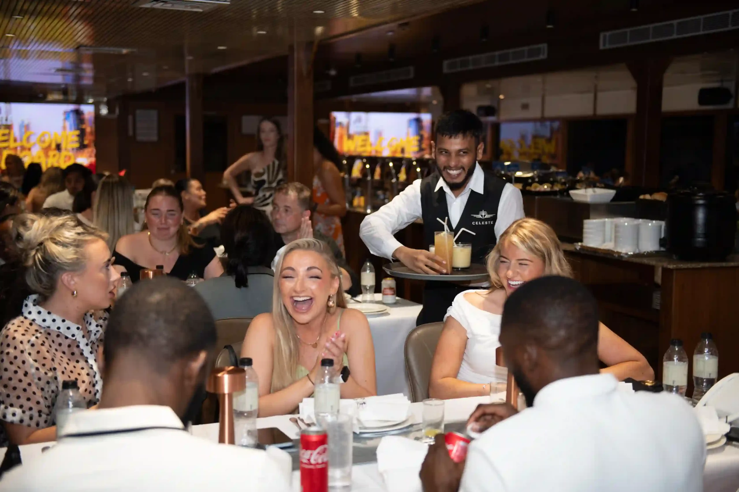 gourmet dinner cruise Dubai