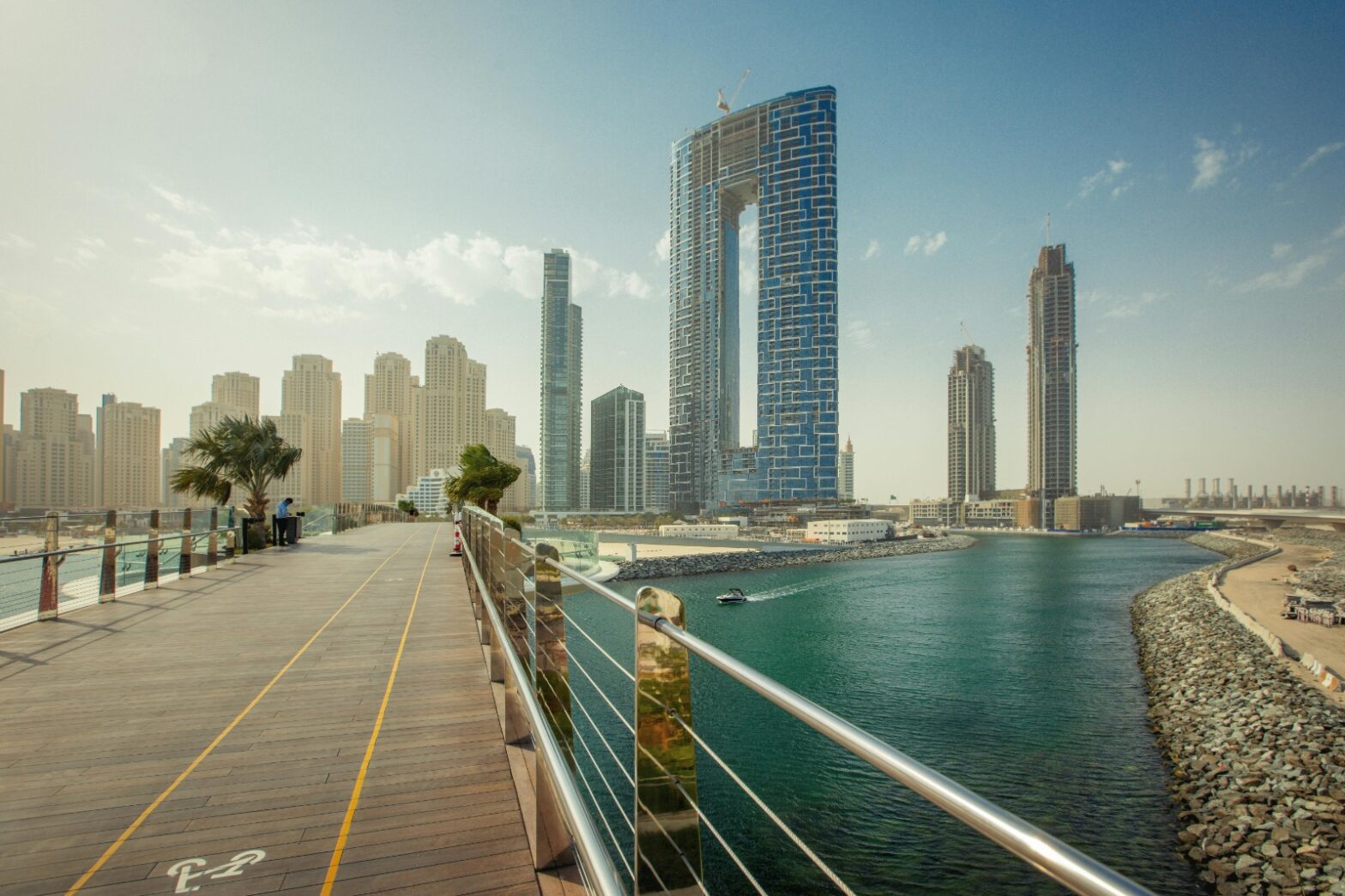 Weekend Dinner Cruise Dubai Marina