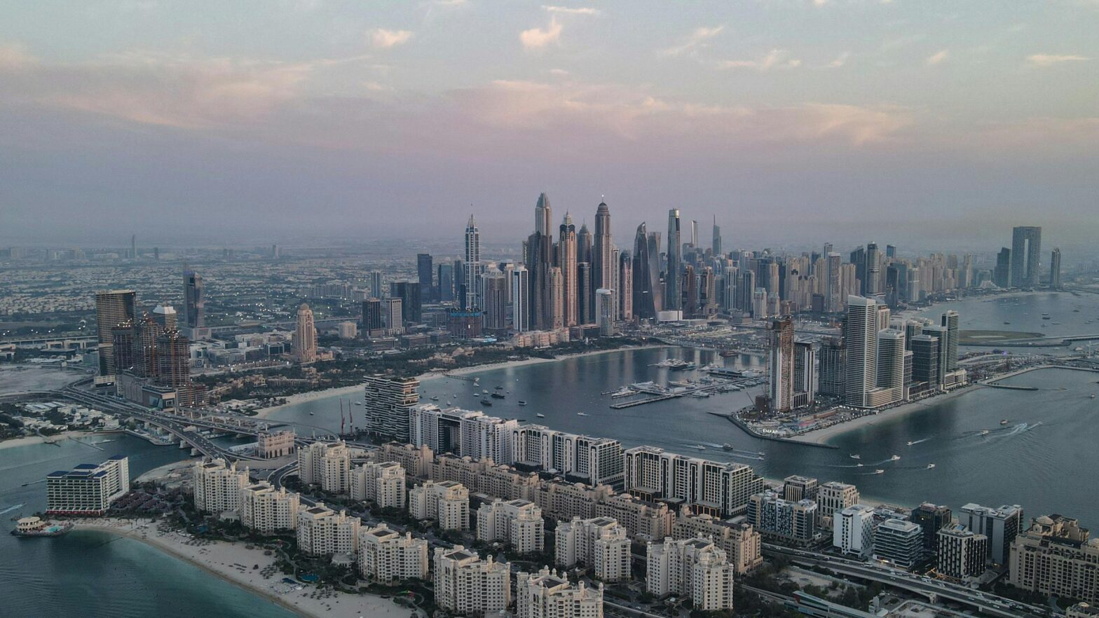 Dinner Cruise Near JBR Dubai