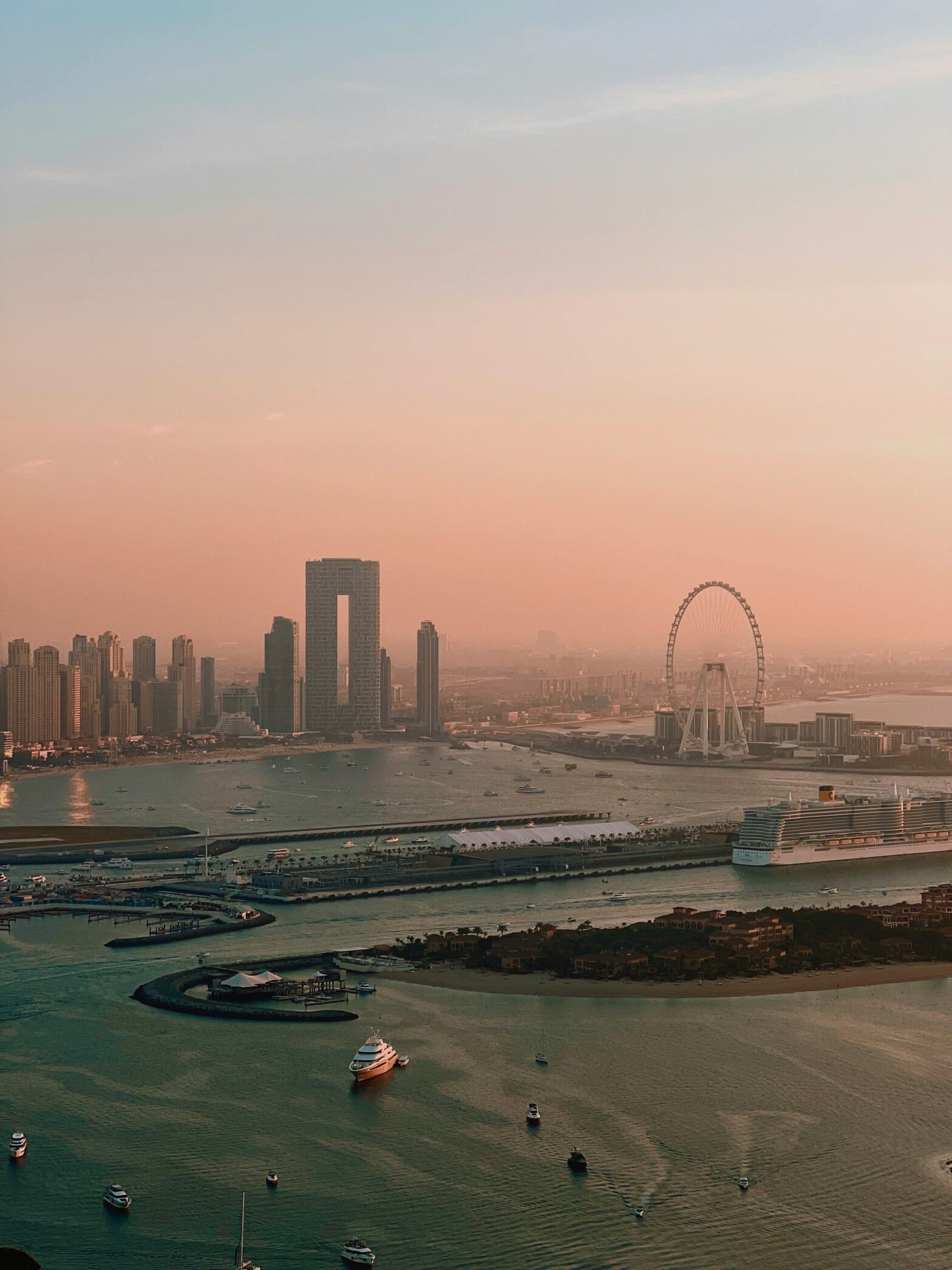 Dubai Marina Things to Do at Night