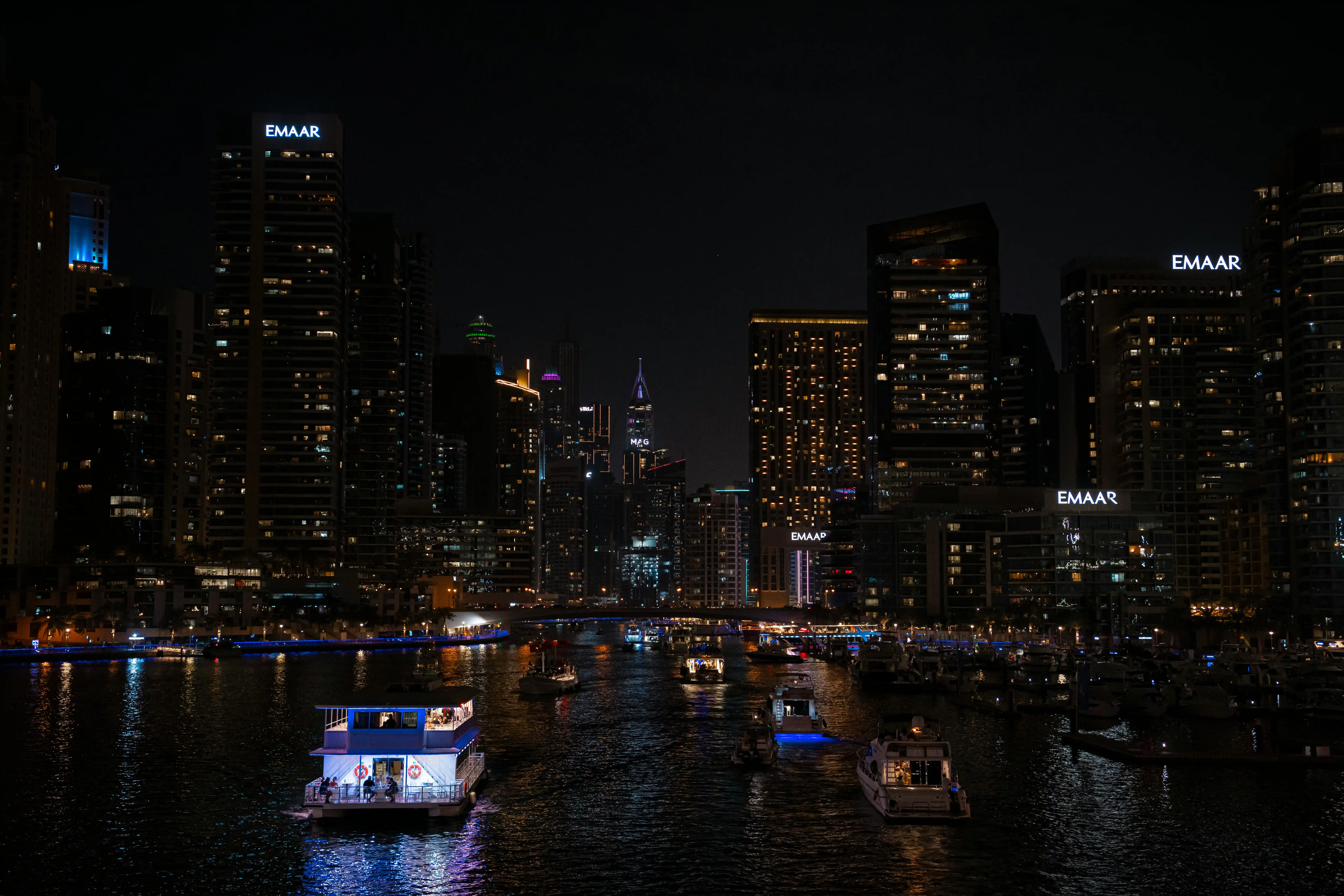 Family Dinner Cruise Experience in Dubai