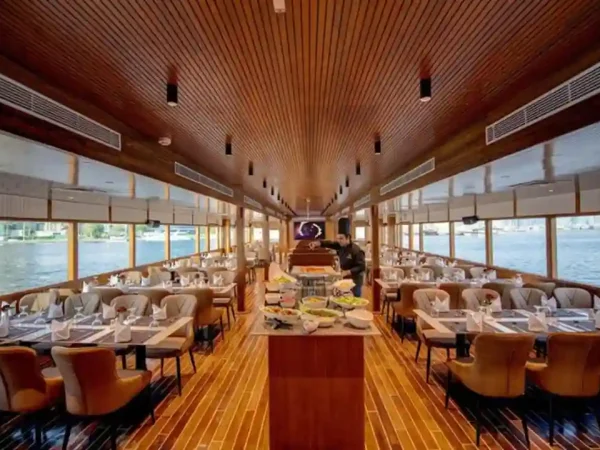 luxury dinner cruise Dubai Marina