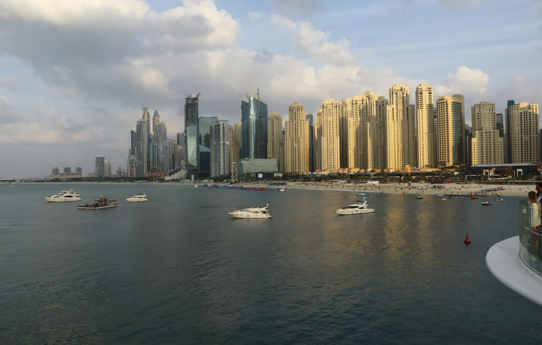 Dinner Cruise Dubai Dining
