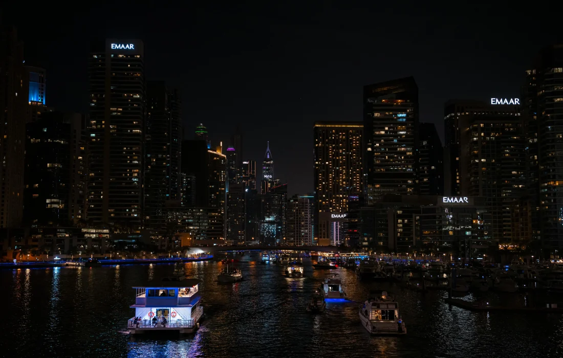 Family Dinner Cruise Experience in Dubai